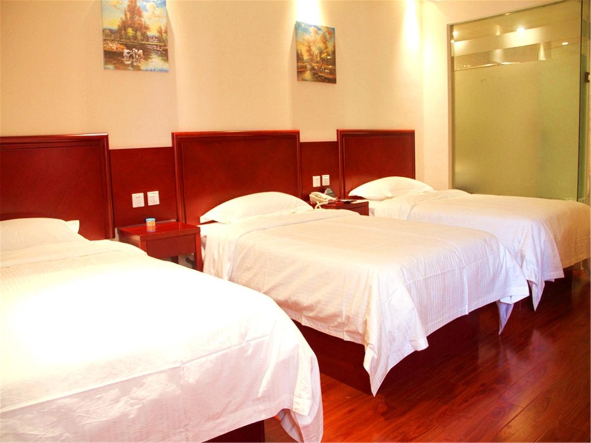 Greentree Inn Liaoning Dalian Development Zone Jinma Road Pedestrian Street Express Hotel Exterior photo