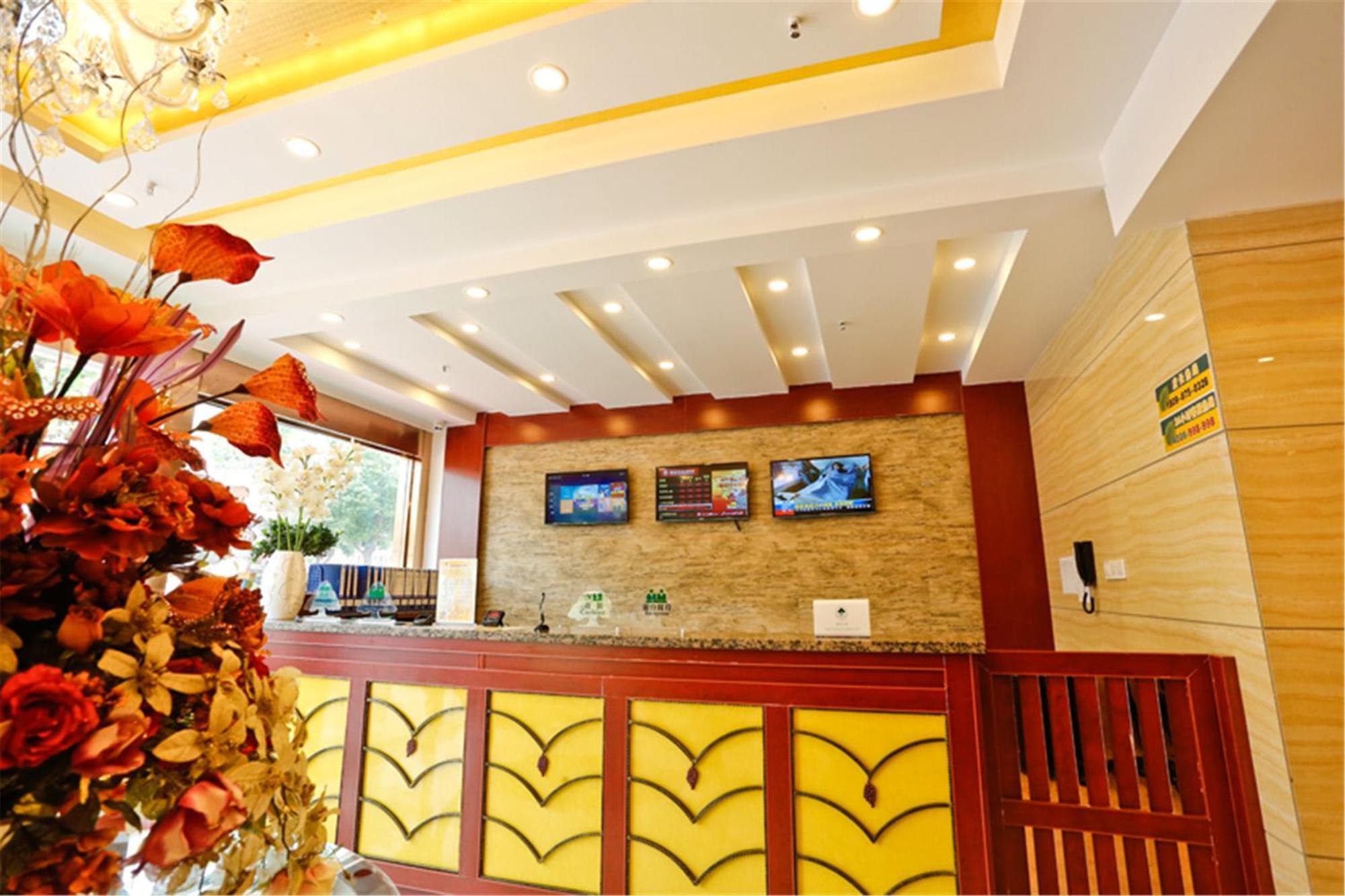 Greentree Inn Liaoning Dalian Development Zone Jinma Road Pedestrian Street Express Hotel Exterior photo