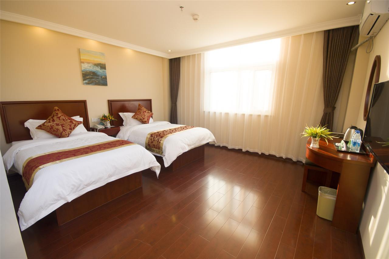 Greentree Inn Liaoning Dalian Development Zone Jinma Road Pedestrian Street Express Hotel Exterior photo