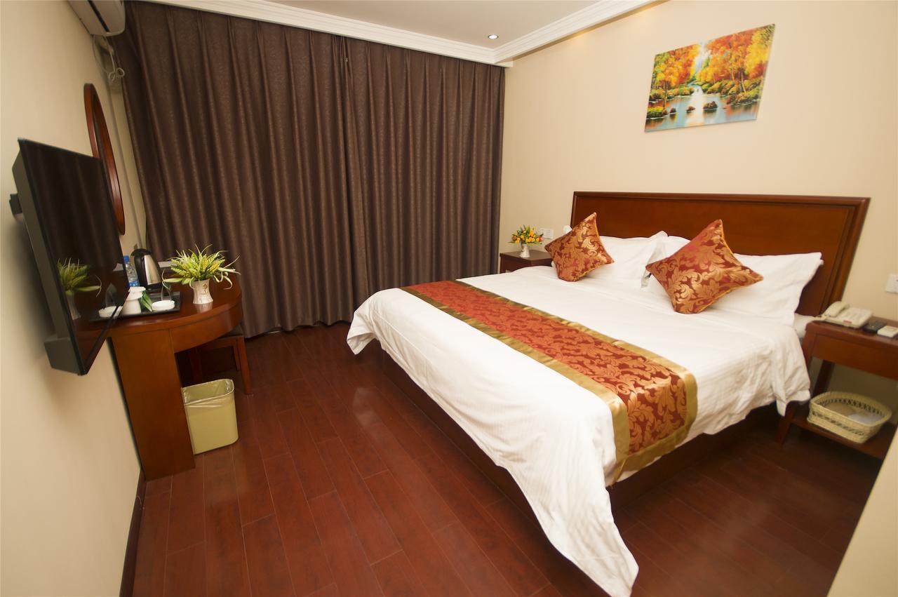 Greentree Inn Liaoning Dalian Development Zone Jinma Road Pedestrian Street Express Hotel Exterior photo